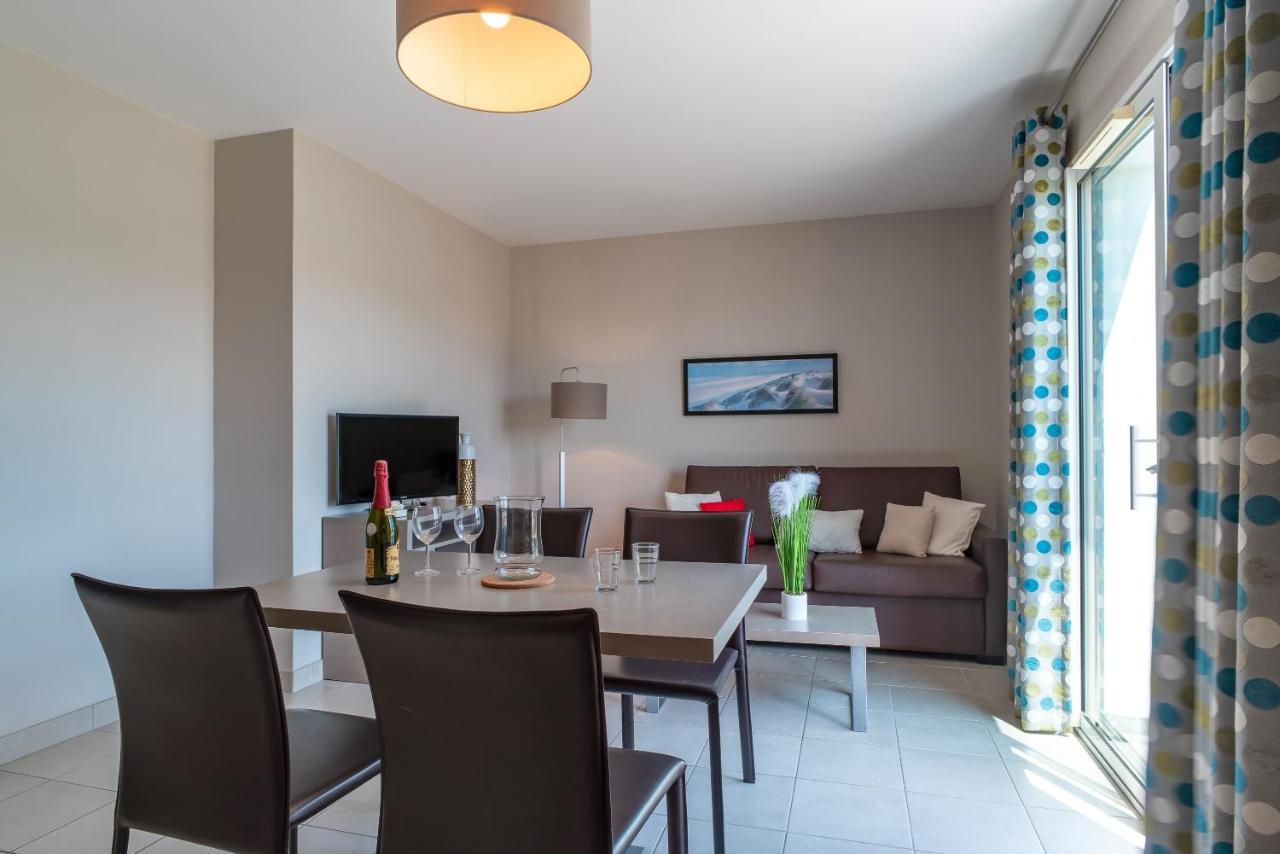 Les Thermes 521 - Appt Proche Plage Avec Piscine Partagee Concarneau Exterior photo